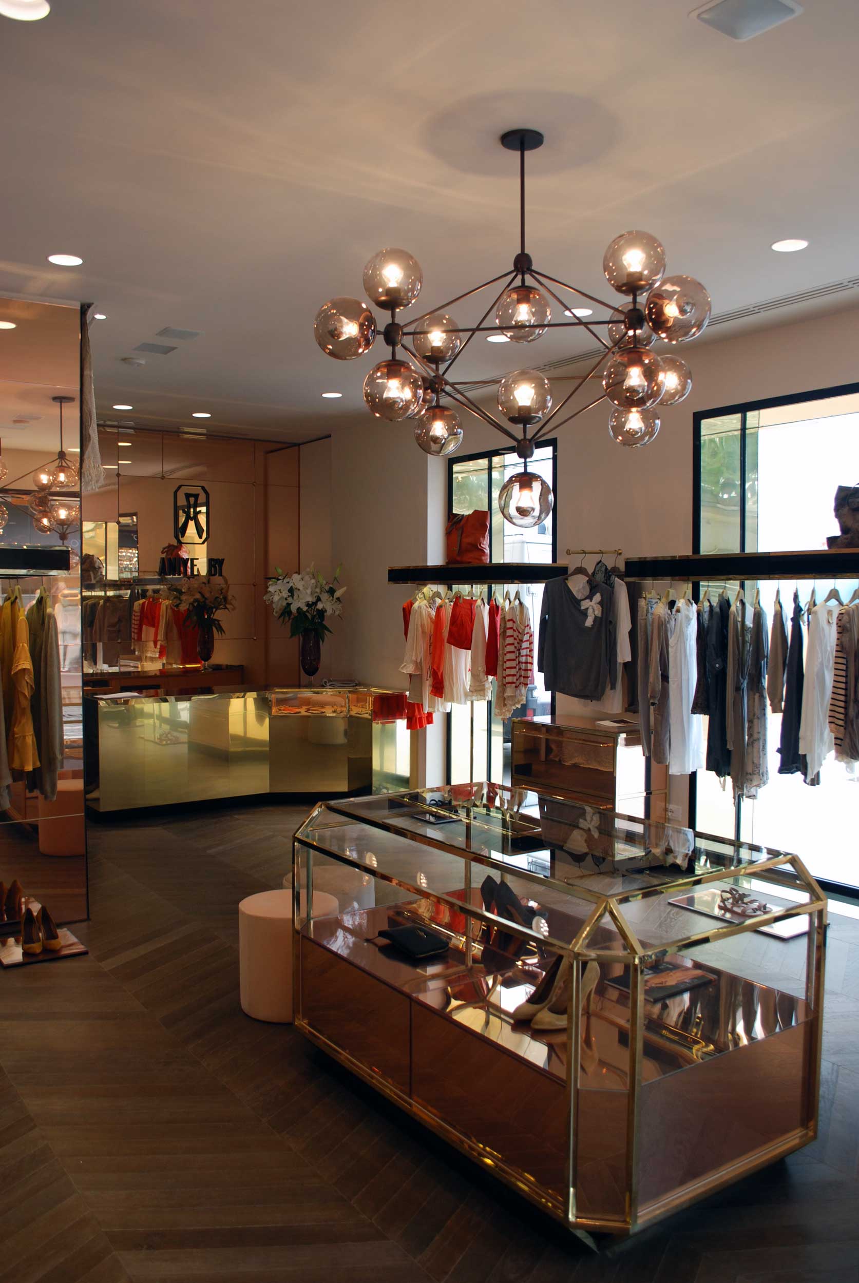 progetto-contract-aniye-by-12