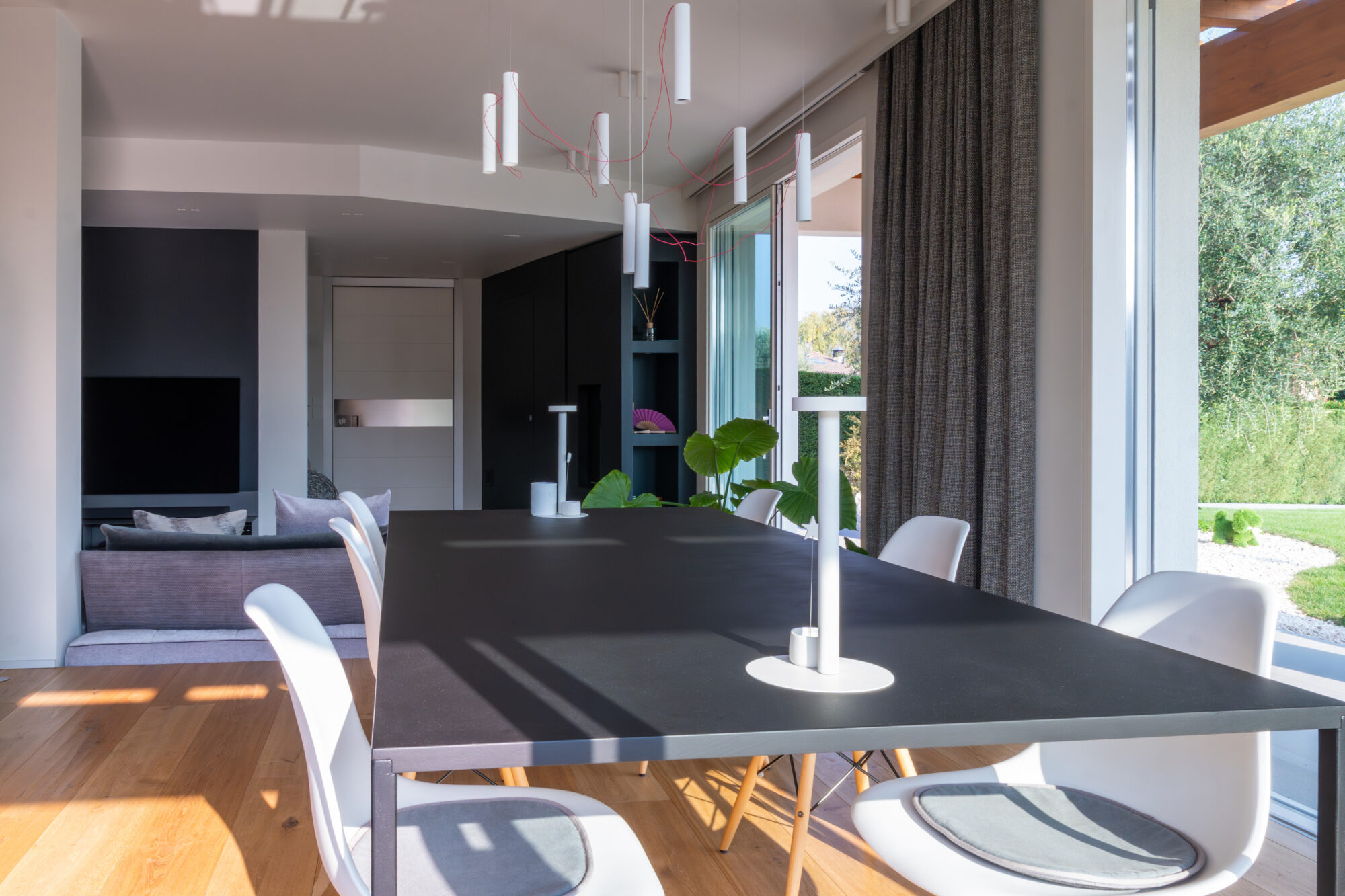 Vista dell'ingresso della villa del progetto Elegance